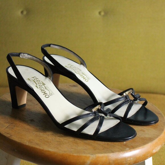 Salvatore Ferragamo Leather Strappy Kitten Heels Sz 8.5 - Picture 1 of 7
